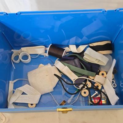 Vintage Sewing Kit – Richards of Sheffield Scissors, Thread Box, Supplies