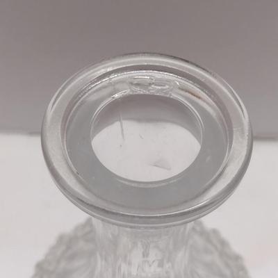 Seven Piece Decanter and Cordial Glass Set
