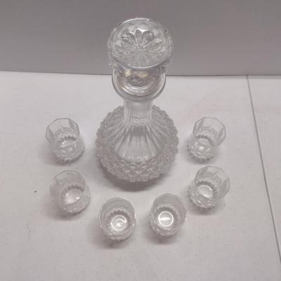 Seven Piece Decanter and Cordial Glass Set