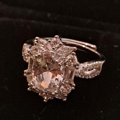 Fashion Ring