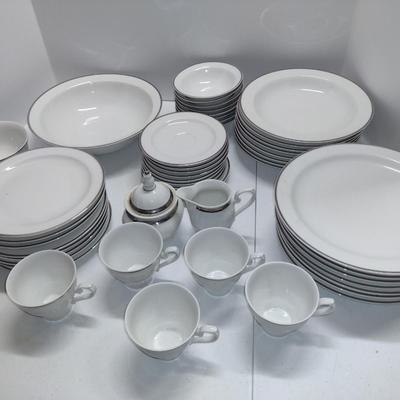 Vohenstrauss Johann Feltmann Bavaria China- Approx 50 Pieces