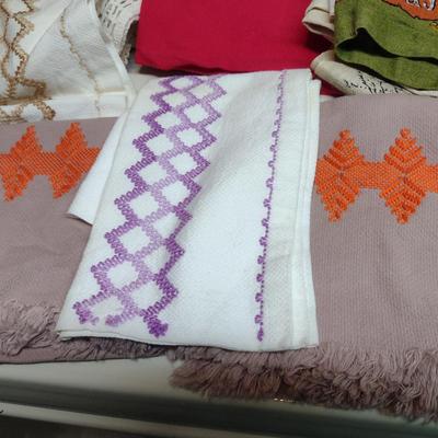 Collection of Kitchen and Table Linens- Calendar and Souvenir Towels, Embroidered Hand Towels