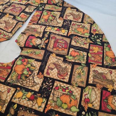 Fall Scarecrow Decor Lot – Straw scarecrows, & Tree skirt and yard flag