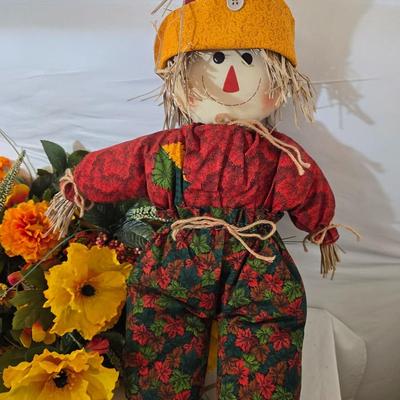 Fall Harvest Decor Lot – Pumpkins, Wreaths, Scarecrow, Garlands & More!
