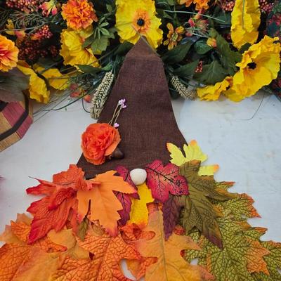 Fall Harvest Decor Lot – Pumpkins, Wreaths, Scarecrow, Garlands & More!