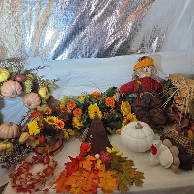 Fall Harvest Decor Lot – Pumpkins, Wreaths, Scarecrow, Garlands & More!