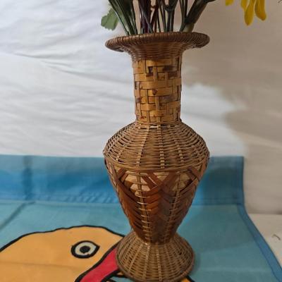 Thanksgiving & Harvest Decor Lot – Scarecrows, Faux Fruit, Pumpkin Alley Sign, & More!