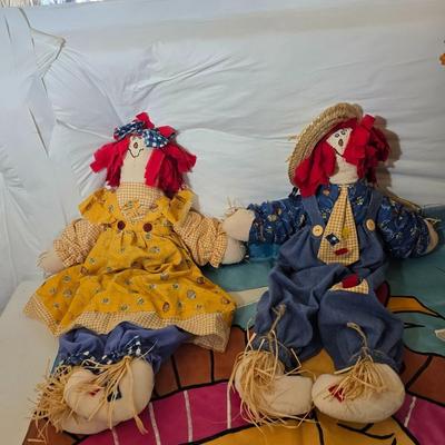 Thanksgiving & Harvest Decor Lot – Scarecrows, Faux Fruit, Pumpkin Alley Sign, & More!