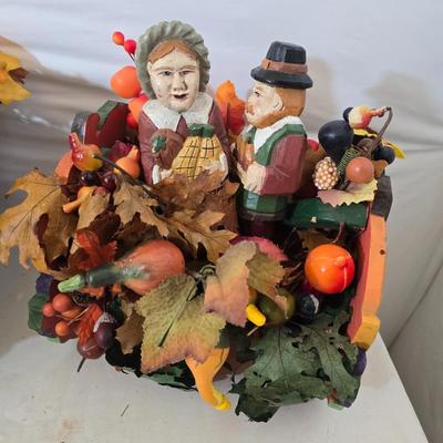 Thanksgiving Decor Lot – Gurley Candles, Animated Plush Turkey, Faux Fruit, Linens Gurley Candle turkeys