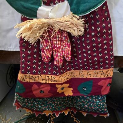 Fall Harvest Welcome Display Lot – Scarecrow on straw bale, Pumpkins, Florals & More