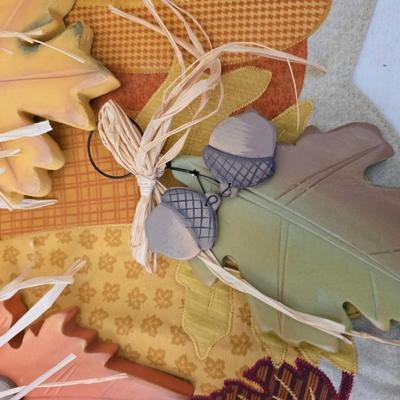 Fall Entryway & Tabletop Decor Lot – Wreaths, Pumpkins, Scarecrow & More