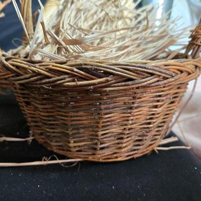 Lot of Wreath Forms – Grapevine, Straw, Foam & Heart-Shaped Bases for Crafting