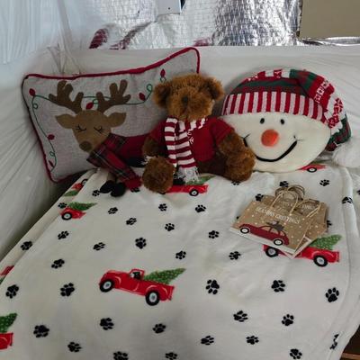 Holiday Decor Bundle – VERY SOFT Plush Blanket, Pillows, Bear, & More