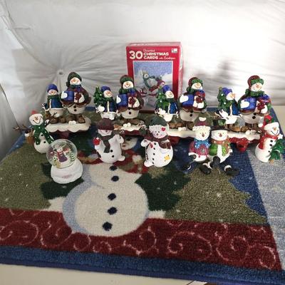 Charming Snowman Christmas Decor Lot – Figurines, Stocking hangers, Cards & Rug