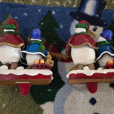 Charming Snowman Christmas Decor Lot – Figurines, Stocking hangers, Cards & Rug