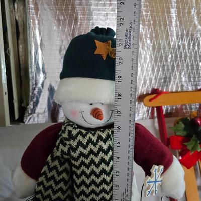 Large Snowman Décor & Ornament Lot – Plush, Fabric, and Folk Art Accents, Rug and more