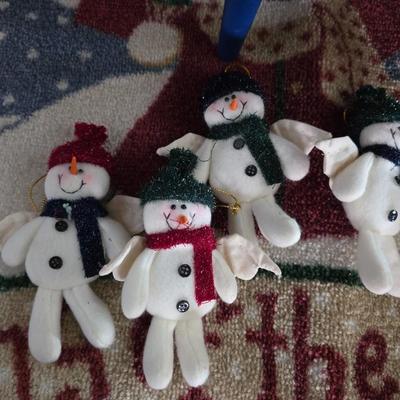 Large Snowman Décor & Ornament Lot – Plush, Fabric, and Folk Art Accents, Rug and more