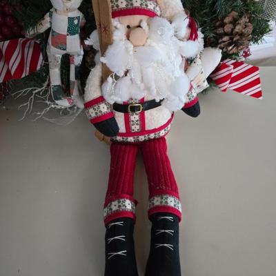 Holiday Décor Lot – Santa, Snowmen, Wreaths & JOY Basket
