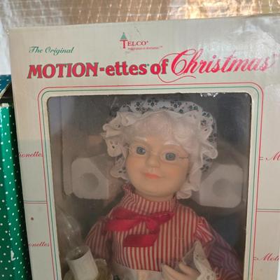 Vintage Animated Santa & Mrs. Claus Figures – Holiday Creations & Telco Motion-ettes