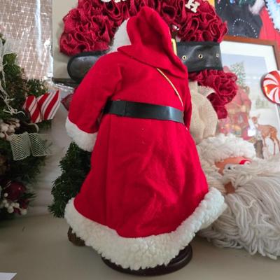 Large Holiday Tote Full of Santa-Themed Holiday Décor