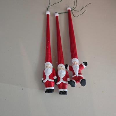 Large Holiday Tote Full of Santa-Themed Holiday Décor