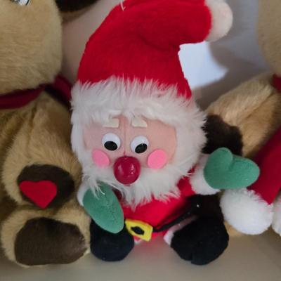Plush Holiday Characters & Accessories – 9-Piece Christmas Set