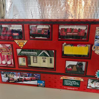 Holiday Décor – Train Set, Carol Clock & Trimming Roll (3-Piece Bundle)