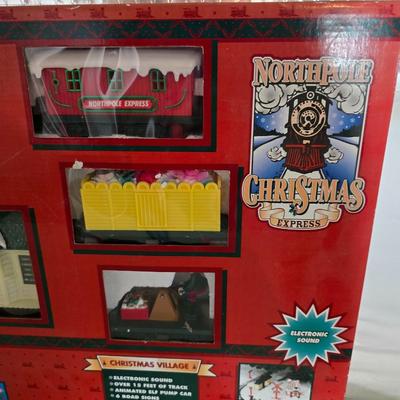 Holiday Décor – Train Set, Carol Clock & Trimming Roll (3-Piece Bundle)
