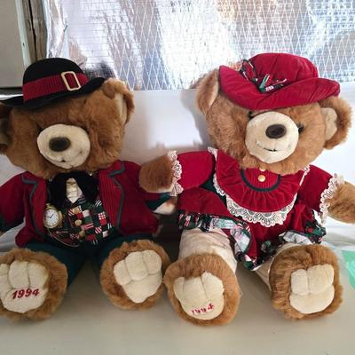 1994 Holiday Teddy Bear Couple – Matching Boy & Girl Set