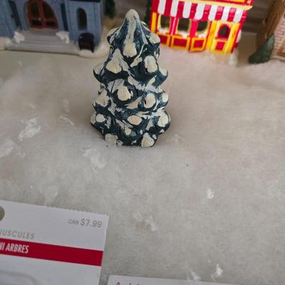 Holiday Village Ceramic Light-Up Set – 20+ Piece Lot
