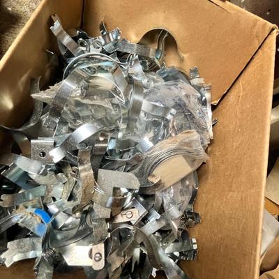 Lot 368 Hardware