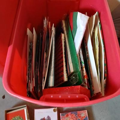 Holiday Wrapping & Card Station – Two-Tote Lot