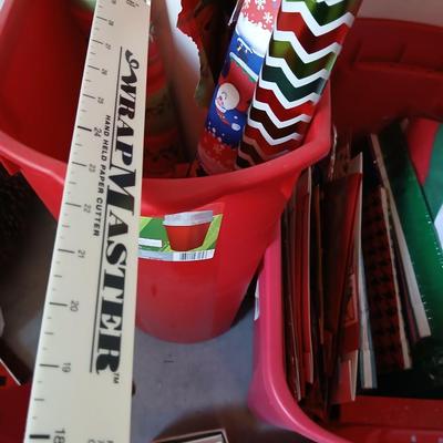 Holiday Wrapping & Card Station – Two-Tote Lot