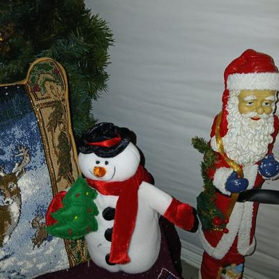 Rustic Artificial Christmas Tree & Holiday Decor Display Lot
