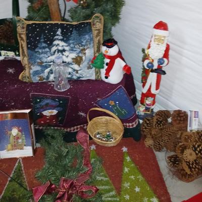 Rustic Artificial Christmas Tree & Holiday Decor Display Lot