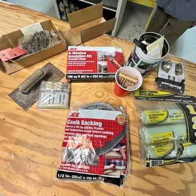 Lot 377 Household items
