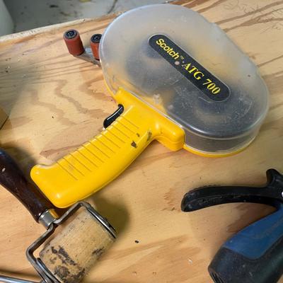 Lot 379 Assorted tools