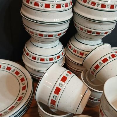 Country Crock Christmas Stoneware Dinnerware Set