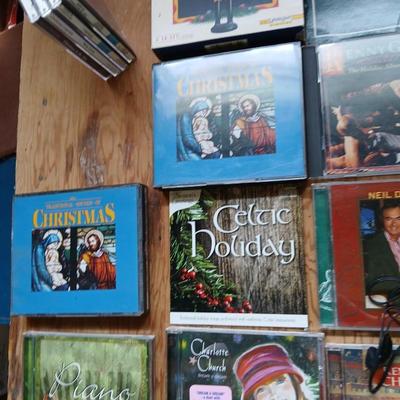 Vintage Christmas Music Collection – LPs, CDs & Sheet Music