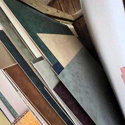 Lot 383 Lot #3 Matting Material