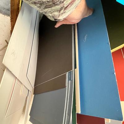 Lot 396 Lot #16 Matting material