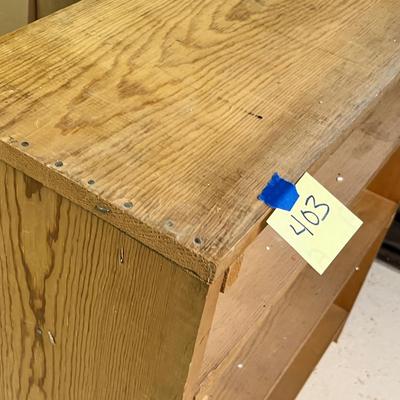 Lot 403 Industrial shelf
