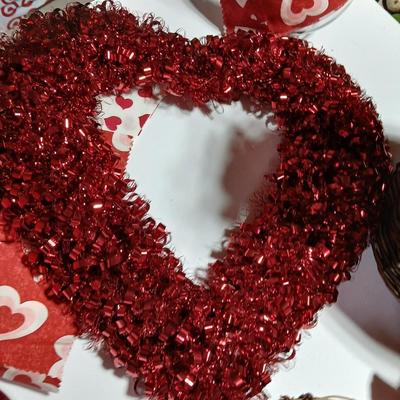 Lot of Valentine’s Day Décor & Gifts – Wreaths, Towels, Ziggy Plush, Crafts