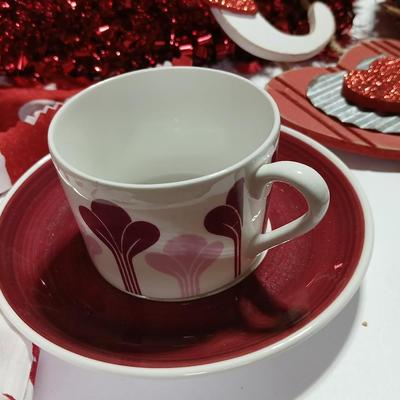 Lot of Valentine’s Day Décor & Gifts – Wreaths, Towels, Ziggy Plush, Crafts