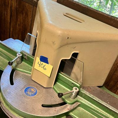 Lot 406 Frame cutter