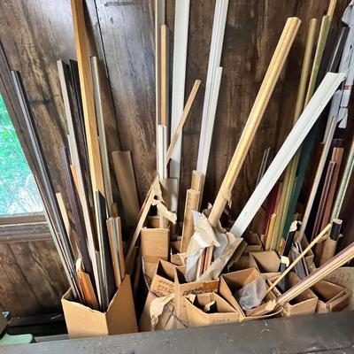 Lot 407 Another assorted lot of frame wood