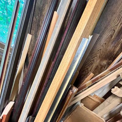 Lot 407 Another assorted lot of frame wood