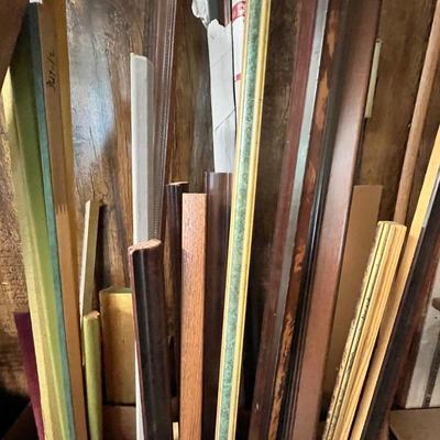 Lot 407 Another assorted lot of frame wood