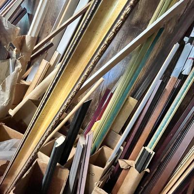Lot 407 Another assorted lot of frame wood