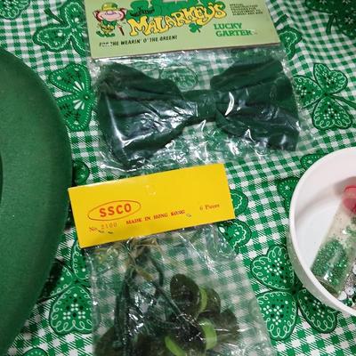 Large Lot of St. Patrick’s Day Décor – Towels, Hats, Shamrocks, Crafts
